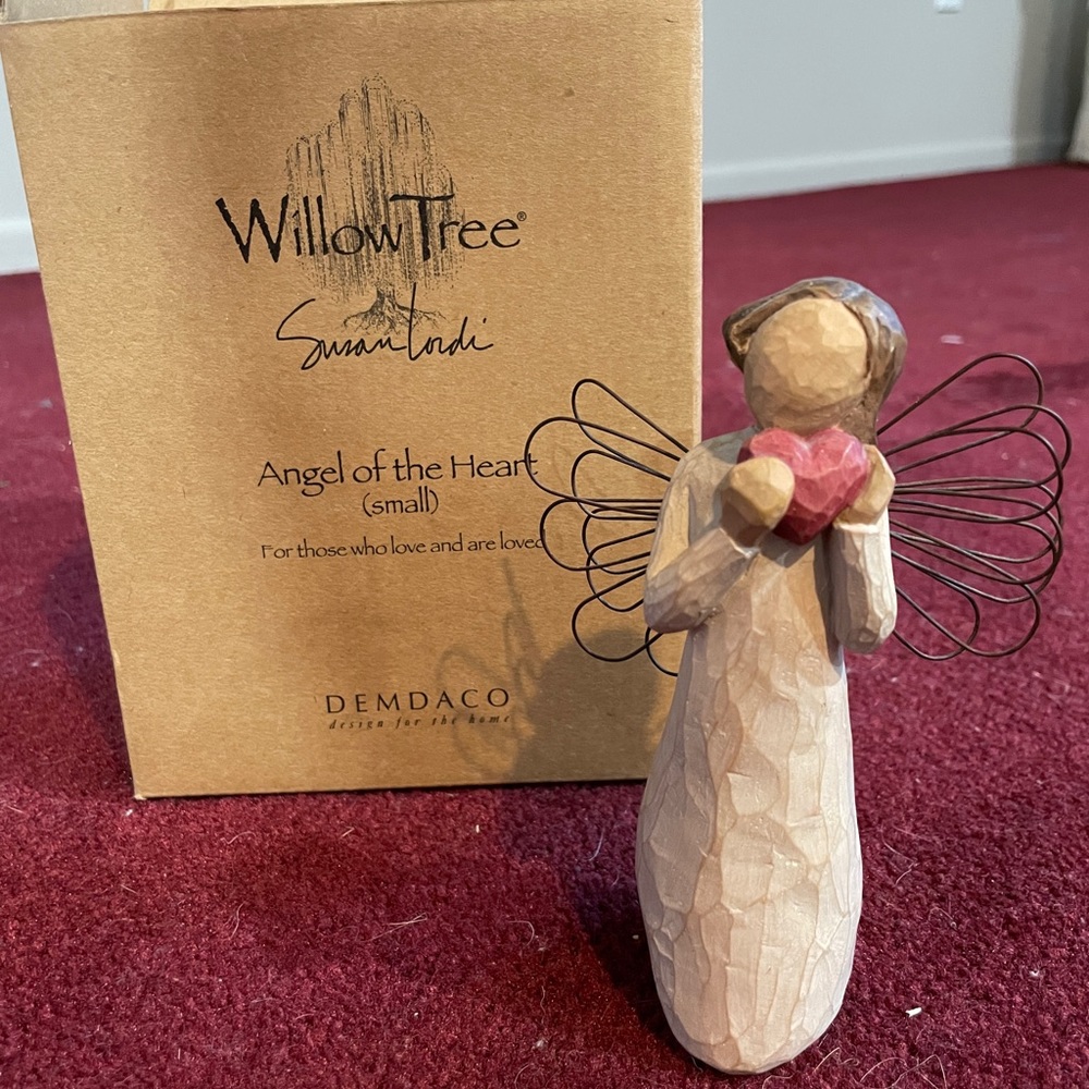 Willow tree angel “angel of the heart- small”